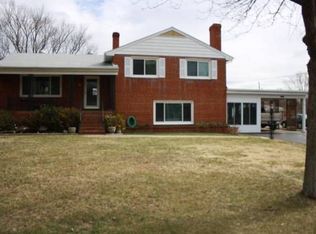 8195 Meadowview Ln, Mechanicsville, VA 23111