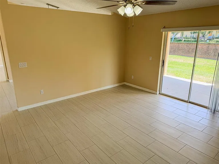 770 Americana Ct — Photo 12