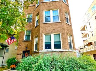 425 N Maple Ave APT 1, Oak Park, IL 60302
