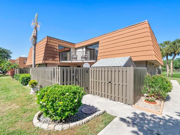 1426 SW 110th Way, Davie, FL 33324