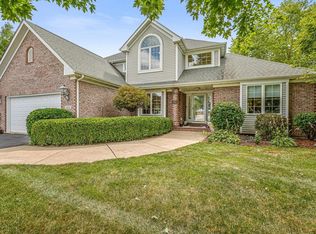 2808 Stinson St, Poplar Grove, IL 61065