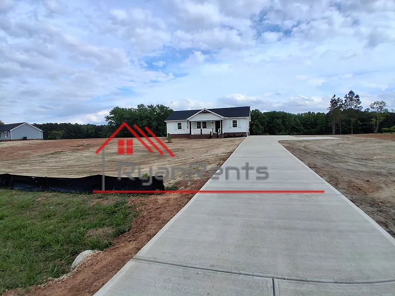 4075 US Highway 64 — Photo 20