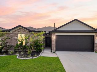 3521 Rockefeller Rd, Texas City, TX 77591