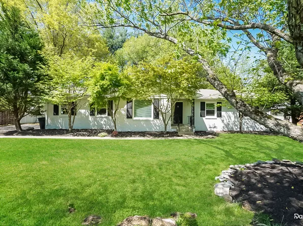 1819 Kings Ct, Murfreesboro, TN 37129