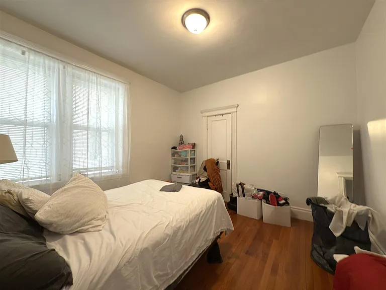 72 Kirkland St #3 — Photo 3