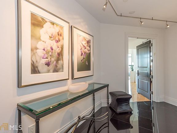 2nd image of 750 Park Ave NE APT 23W