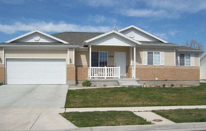 1st image of 2976 S Hawker Ln