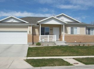 2976 S Hawker Ln, West Valley City, UT 84128
