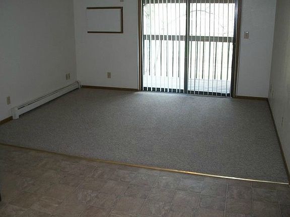 5th image of 325 South St #325