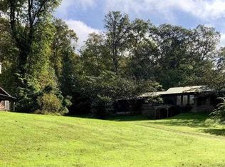 400 W Hollow Rd, Greenup, KY 41144