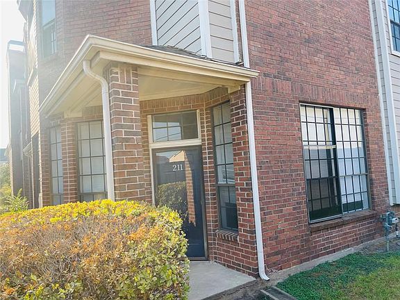 3rd image of 8888 Benning Dr APT 211