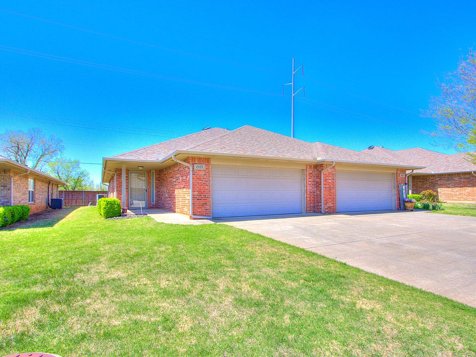 1st image of 2407 Kyle Robert Ln