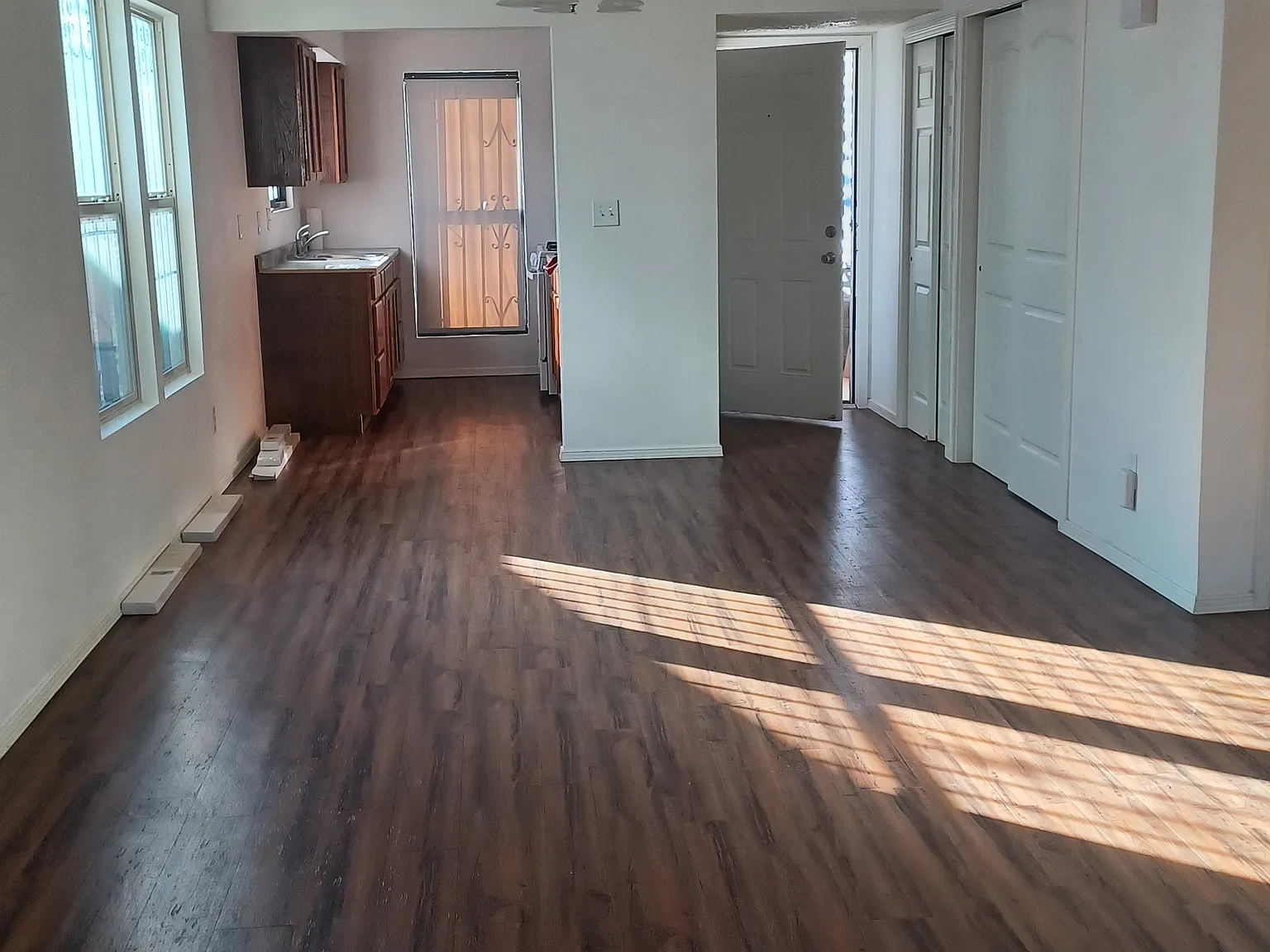 2 bed, 1006 sqft, $1,150 — Photo 1
