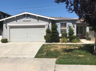 831 Romero Ave, Parlier, CA 93648