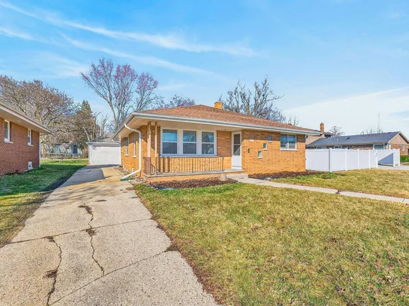 5402 39th AVENUE, Kenosha, WI 53144