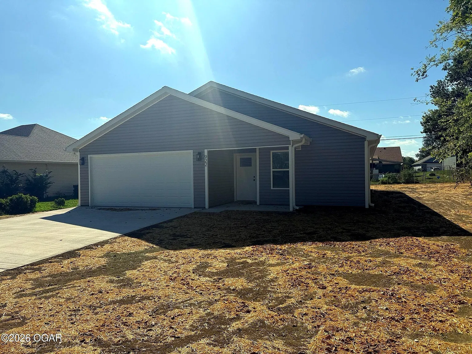 3 bed, 2.0 bath, 1533 sqft, $1,975 — Photo 1
