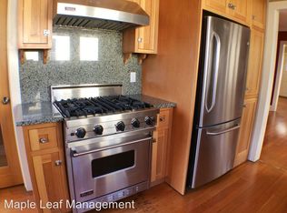 3824 Bagley Ave N, Seattle, WA 98103