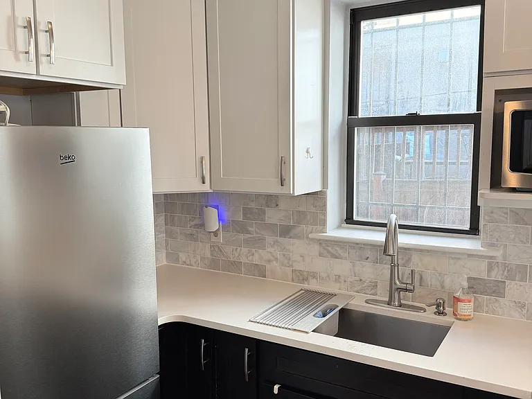661 Morris Pl NE #3 — Photo 8