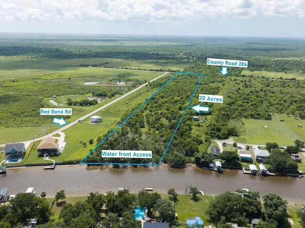3868 County Road 286, Bay City, TX 77414