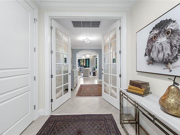 2nd image of 2769 Tiburon BLVD E #8-101