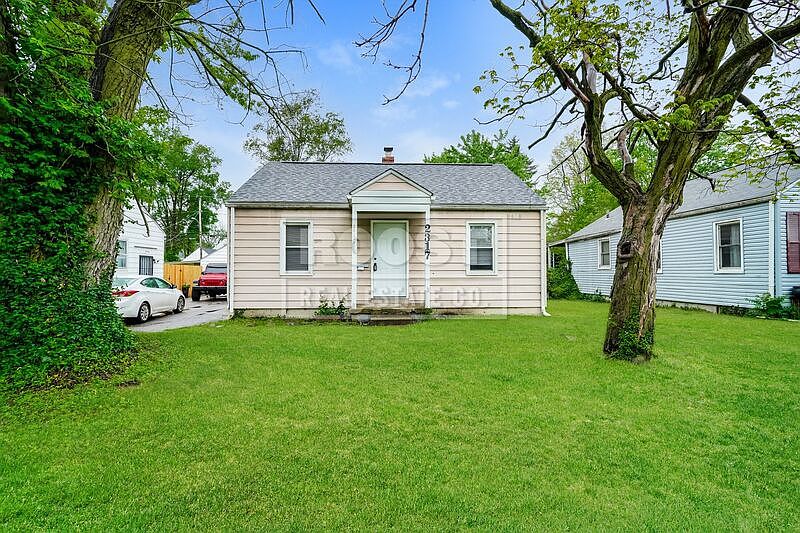 1st image of 2317 Parkwood Ave