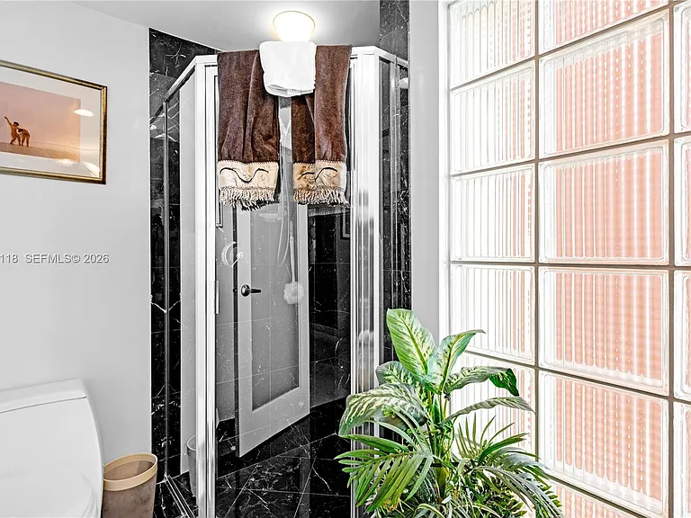 1455 Ocean Dr #1106 — Photo 18