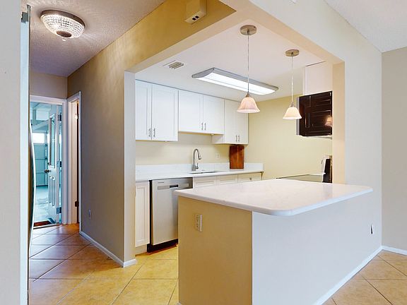 3rd image of 2750 Ocean Shore Blvd #120