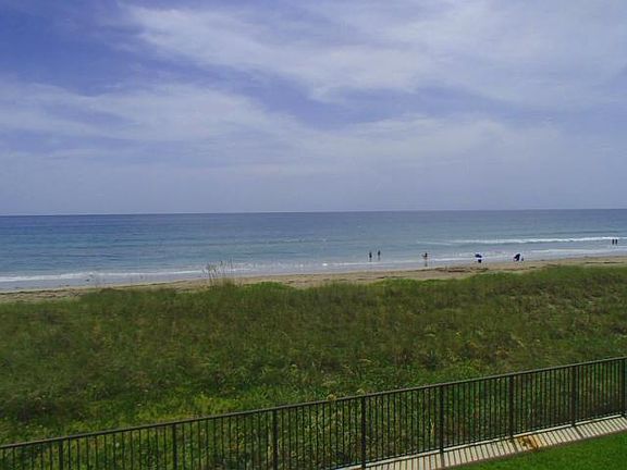 3rd image of 1357 NE Ocean Blvd APT 208