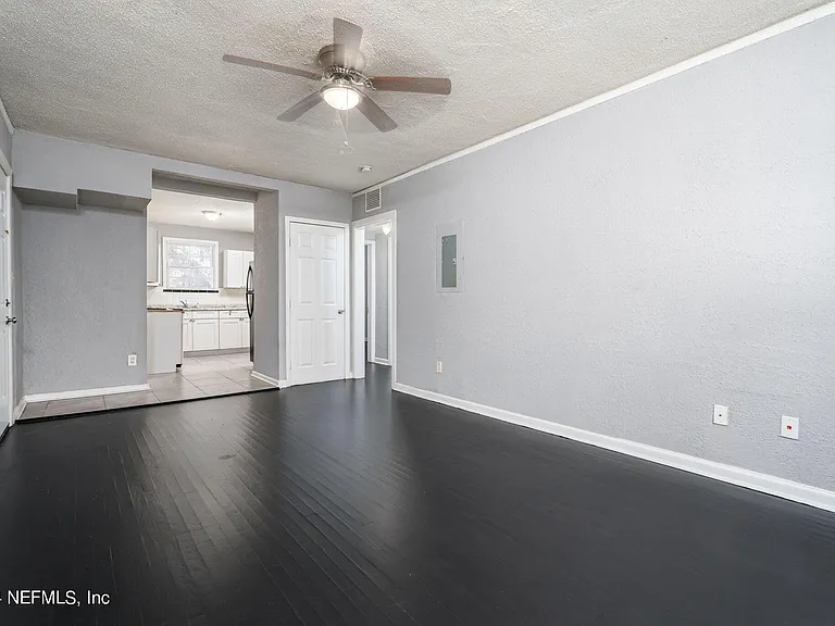 2906 Silver St #1 — Photo 5