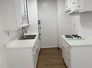 8350 Northgate Ave APT 12A, Canoga Park, CA 91304