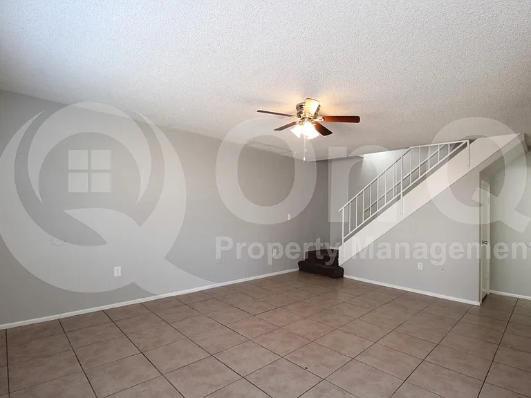 860 E Brown Rd #32 — Photo 7