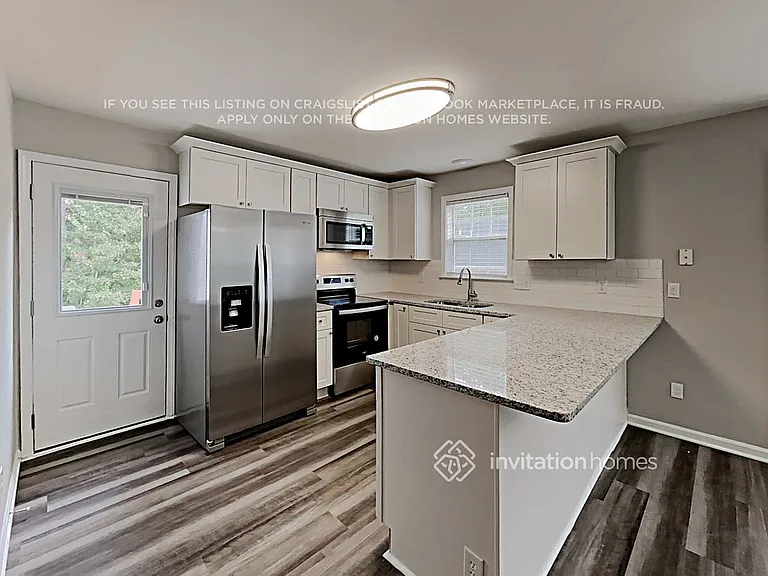 204 Zircon Ln — Photo 4