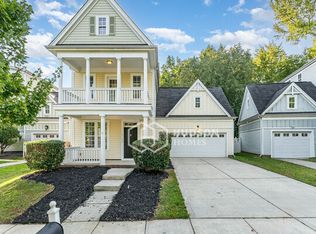 10118 Caldwell Forest Dr, Charlotte, NC 28213