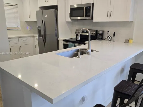 2514 Taylor St APT 10, Hollywood, FL 33020