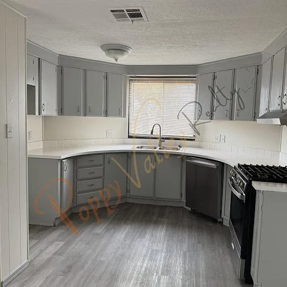 3234 Jagerson Ave — Photo 4