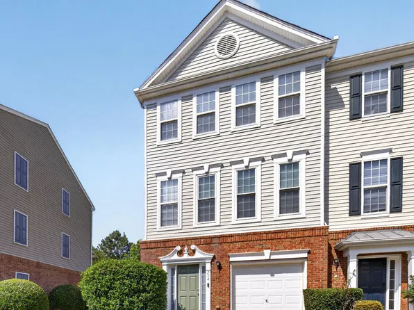 714 Sutter Gate Ln, Morrisville, NC 27560