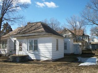 116 E 14th Ave, Tyndall, SD 57066