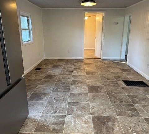 5th image of 3017 W W Kelley Rd
