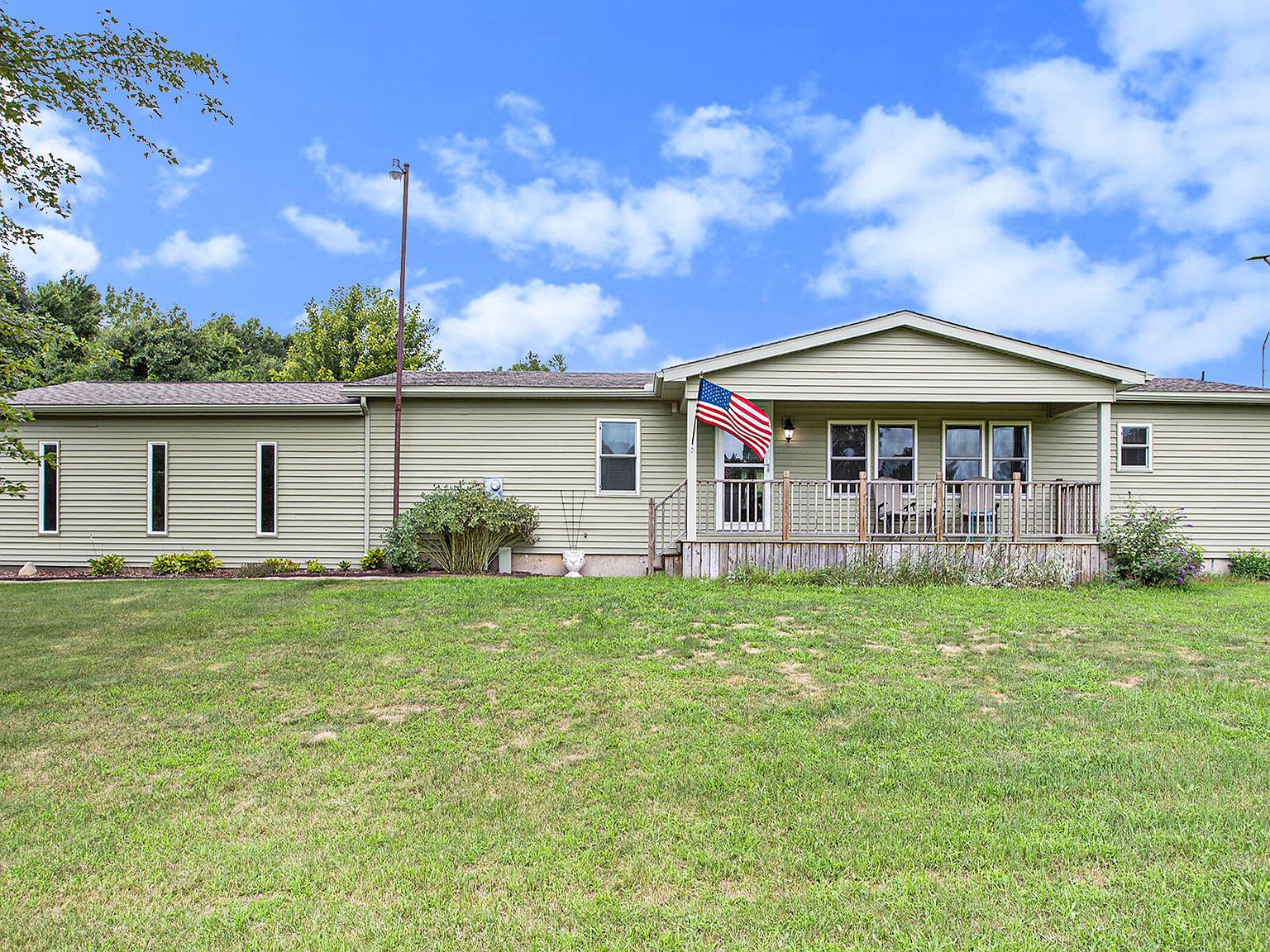 12900 Pine Lake Rd, Plainwell, MI 49080 Zillow