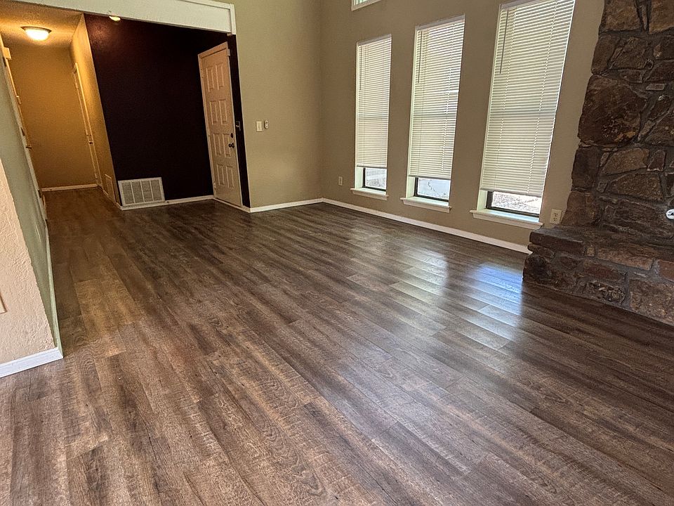 1st image of 8004 N 120th East Ave