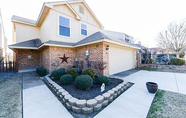 1st image of 566 Briarcliff Dr