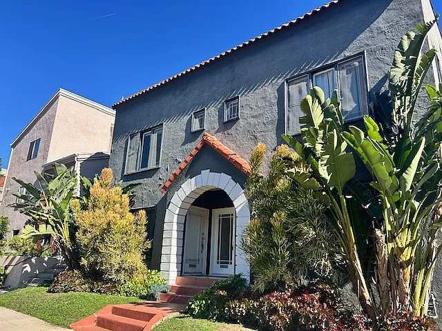 Building Photo - 622 N Irving Blvd