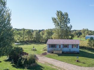 5662 E Clinton Trl, Eaton Rapids, MI 48827