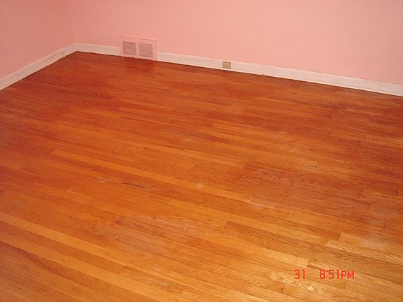 5th image of 28924 Hathaway St