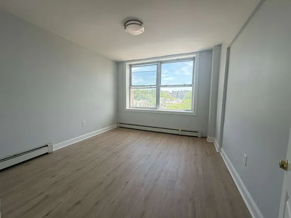 14 Olean Ave #4A, Jersey City, NJ 07304