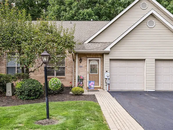 404 Lawnview Way, Greensburg, PA 15601