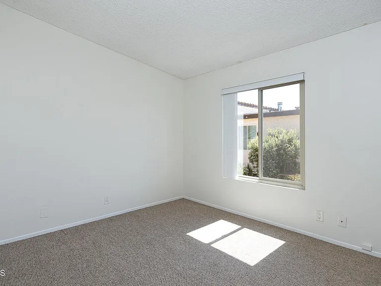 4939 Nautilus St #C — Photo 12
