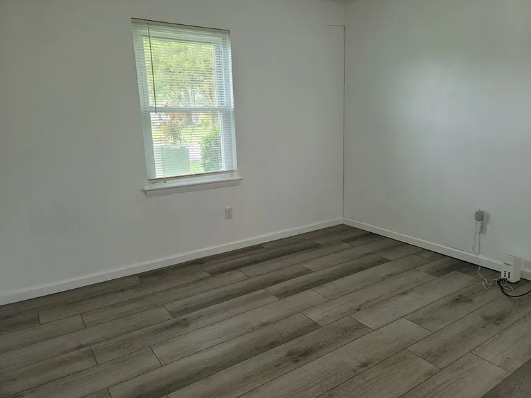 932 Gossman Dr — Photo 22