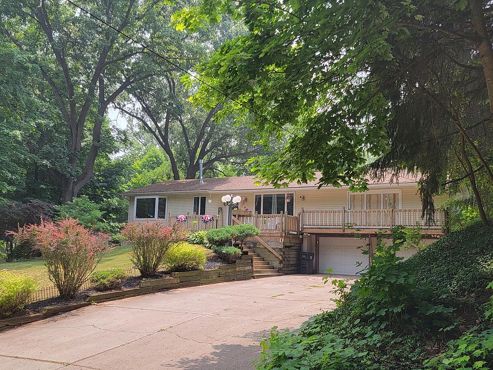 1st image of 510 Crest Ln