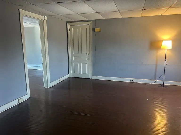 24 N Hartley St — Photo 5